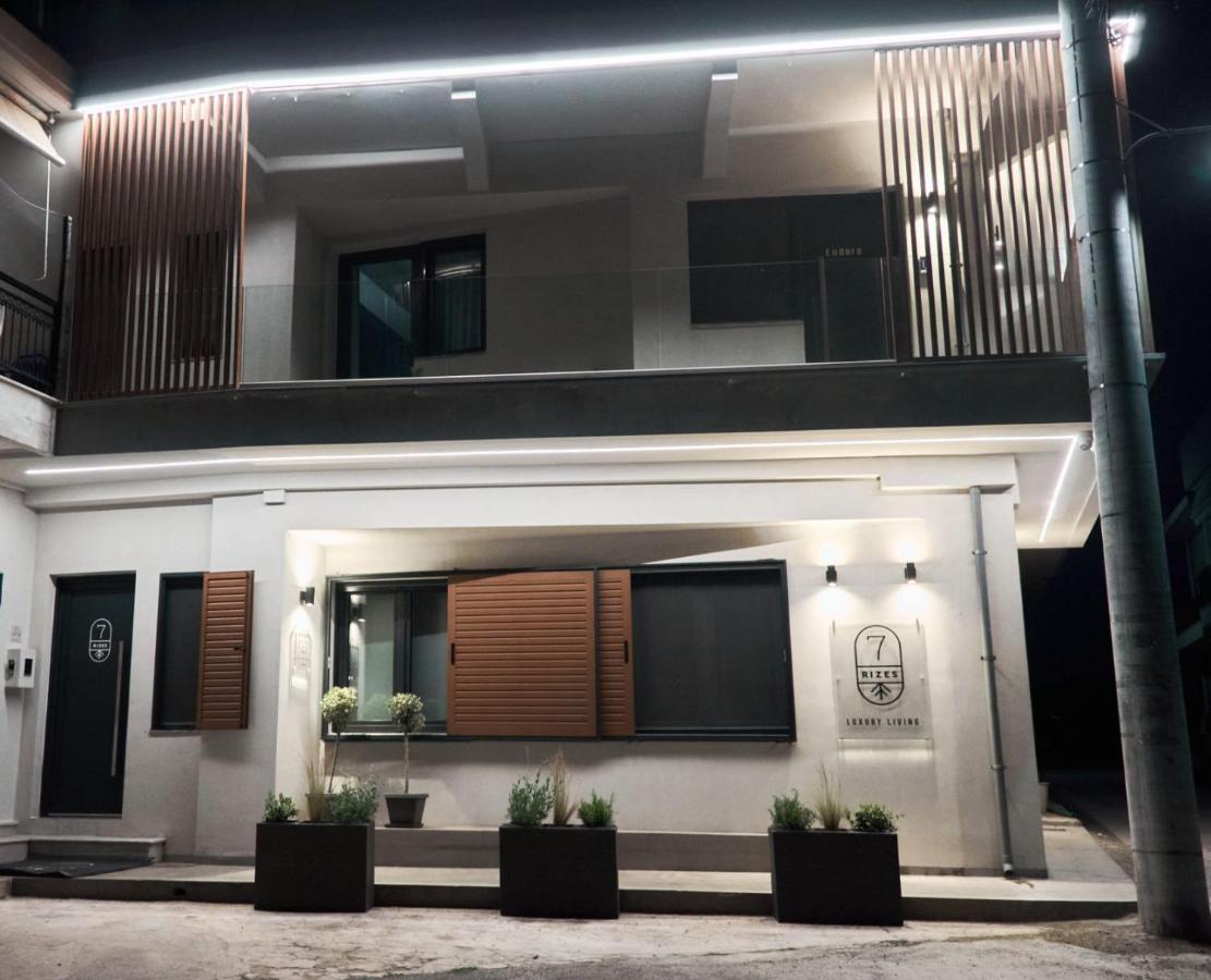 Aparthotel 7Rizes Luxury Living Heraclión Exterior foto